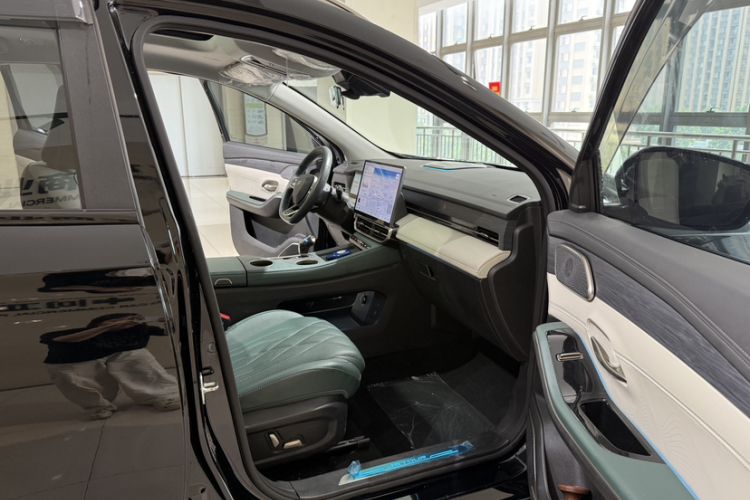 Used JETOUR Shanhai L9 2024 1.5TD 2DHT Pro 5-Seater Interior 11