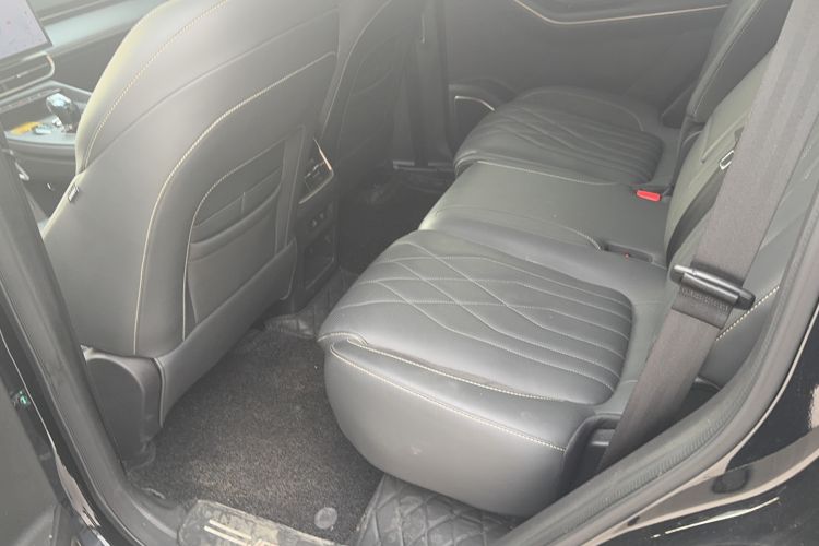 Used JETOUR Shanhai L9 2024 1.5TD 2DHT Pro 7-Seater Interior 2