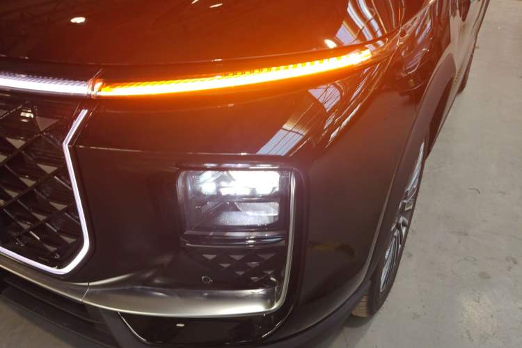 Used JETOUR Shanhai L9 2024 1.5TD 2DHT Pro 7-Seater Left Front Headlight