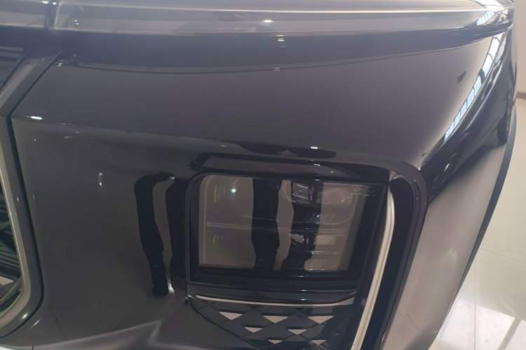 Used JETOUR Shanhai L9 2024 1.5TD 2DHT Executive Version 7-Seater Left Front Headlight