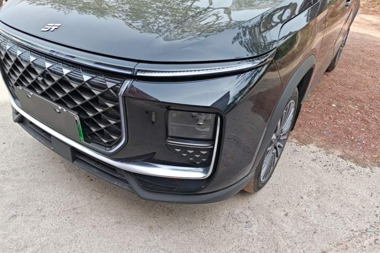 Used JETOUR Shanhai L9 2024 1.5TD 2DHT Air 7-Seater Left Front Headlight