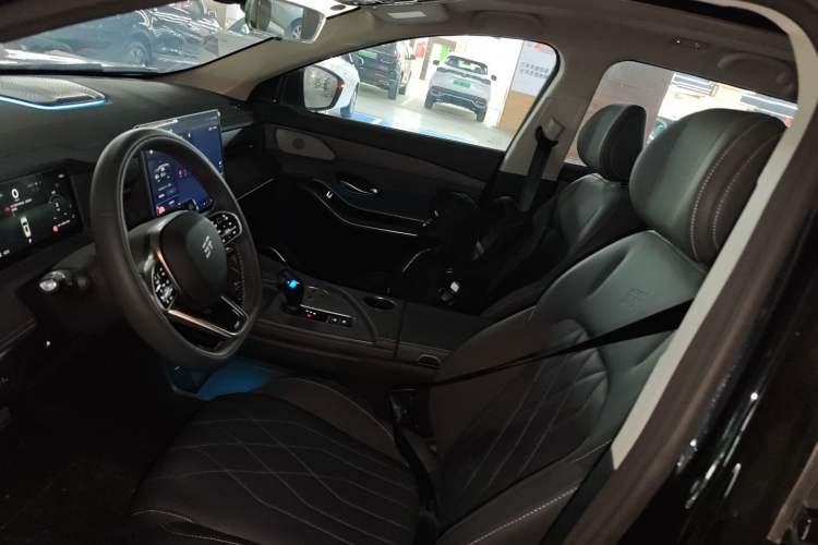 Used JETOUR Shanhai L9 2024 1.5TD 2DHT Pro 7-Seater Left Front Seat