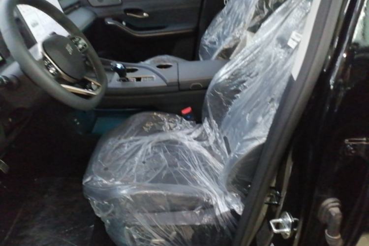 Used JETOUR Shanhai L9 2024 1.5TD 2DHT Pro 7-Seater Left Front Seat