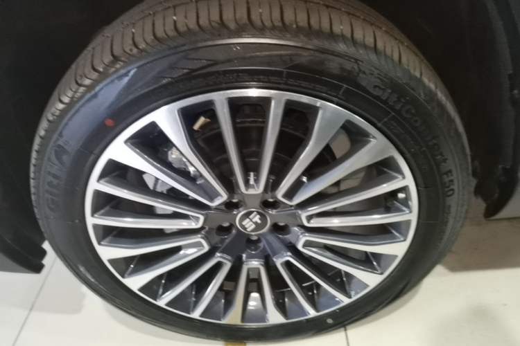 Used JETOUR Shanhai L9 2024 1.5TD 2DHT Pro 7-Seater Left Front Wheel Hub