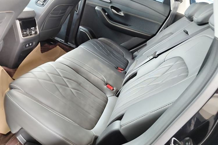 Used JETOUR Shanhai L9 2024 1.5TD 2DHT Pro 5-Seater Left Rear Seat