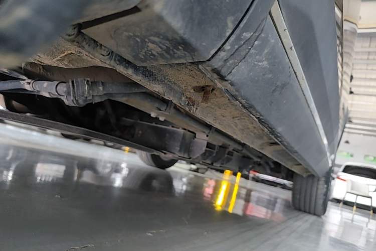 Used JETOUR Shanhai L9 2024 1.5TD 2DHT Pro 7-Seater Left Side Sill