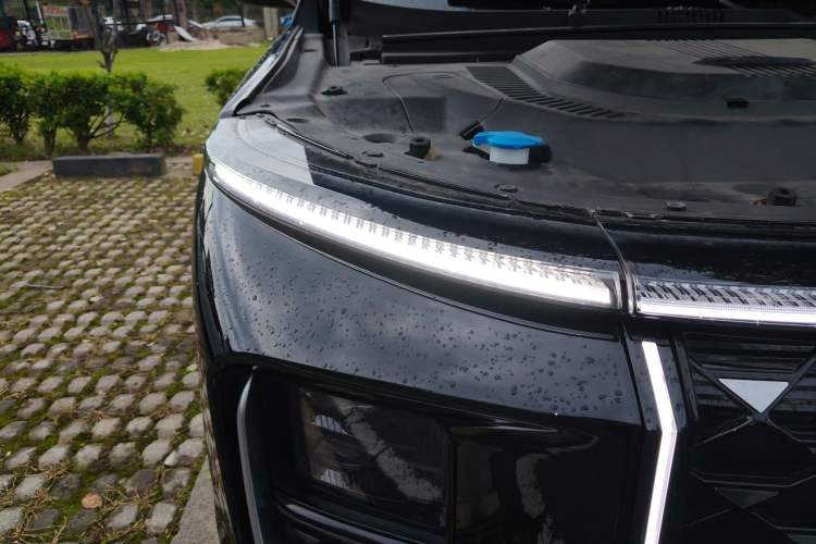 Used JETOUR Shanhai L9 2024 1.5TD 2DHT Pro 7-Seater Right Front Headlight