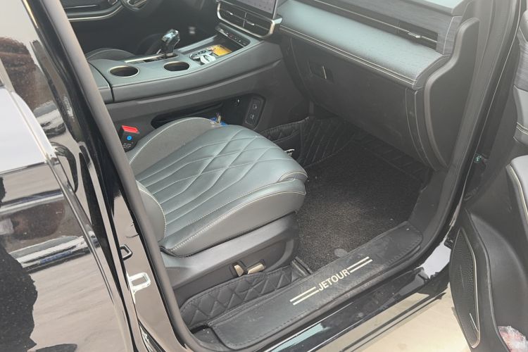Used JETOUR Shanhai L9 2024 1.5TD 2DHT Pro 7-Seater Right Front Seat