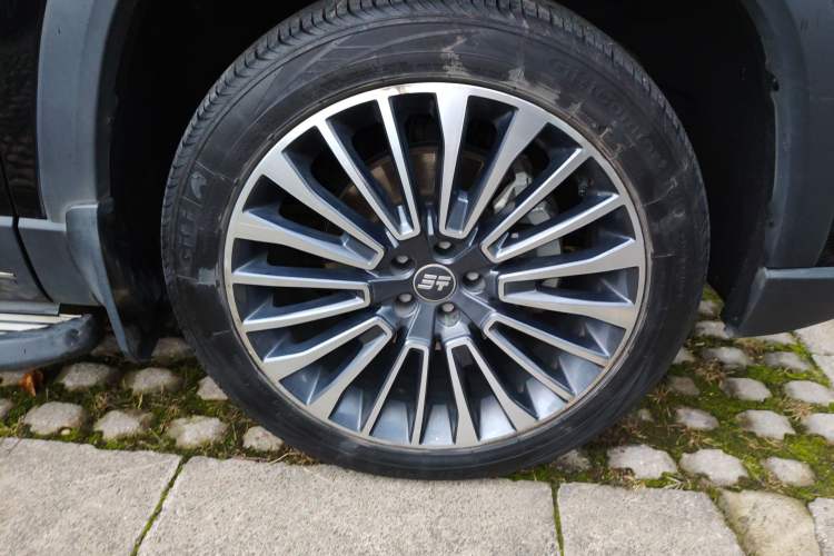 Used JETOUR Shanhai L9 2024 1.5TD 2DHT Pro 7-Seater Right Front Wheel Hub