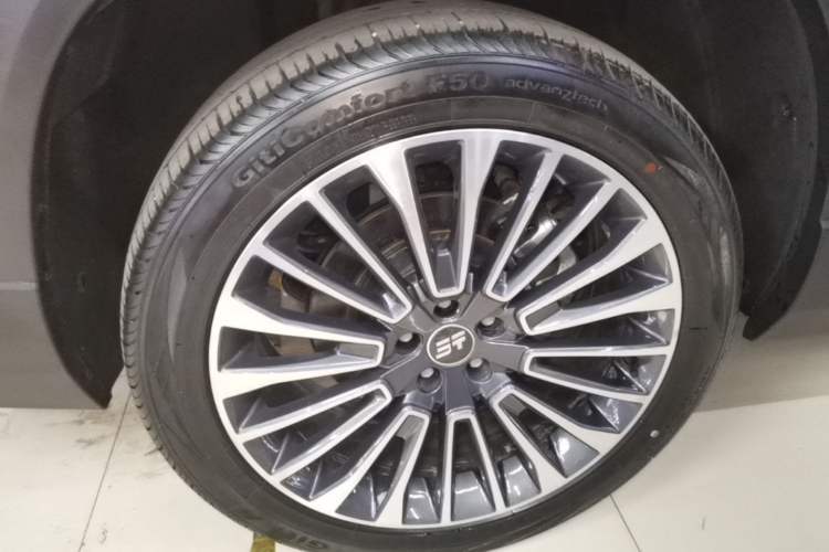 Used JETOUR Shanhai L9 2024 1.5TD 2DHT Pro 7-Seater Right Rear Wheel Hub
