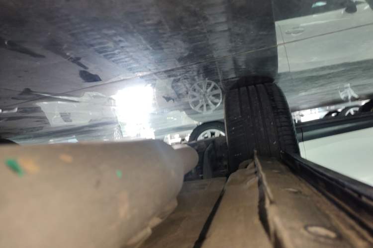 Used JETOUR Shanhai L9 2024 1.5TD 2DHT Pro 7-Seater Right Side Sill