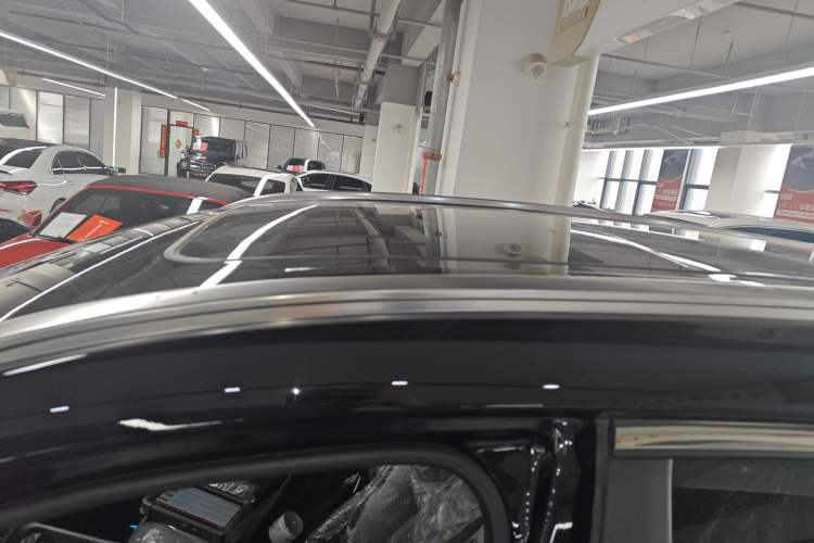 Used JETOUR Shanhai L9 2024 1.5TD 2DHT Executive Edition 5 Seats Roof