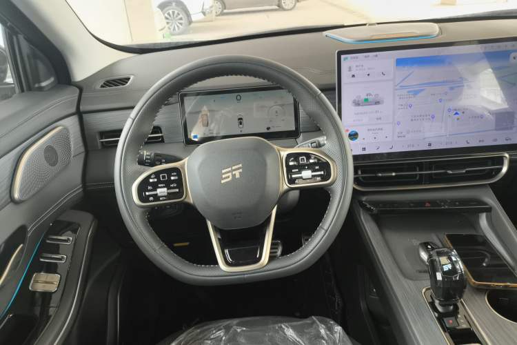 Used JETOUR Shanhai L9 2024 1.5TD 2DHT Pro 7-Seater Steering Wheel