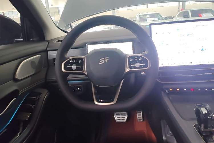 Used JETOUR Shanhai L9 2024 1.5TD 2DHT Executive Version 7-Seater Steering Wheel