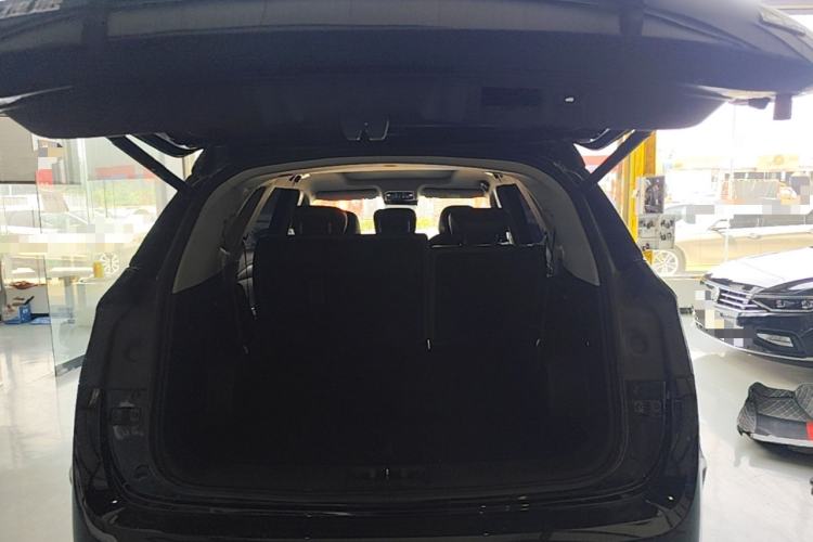 Used JETOUR Shanhai L9 2024 1.5TD 2DHT Pro 7-Seater Trunk
