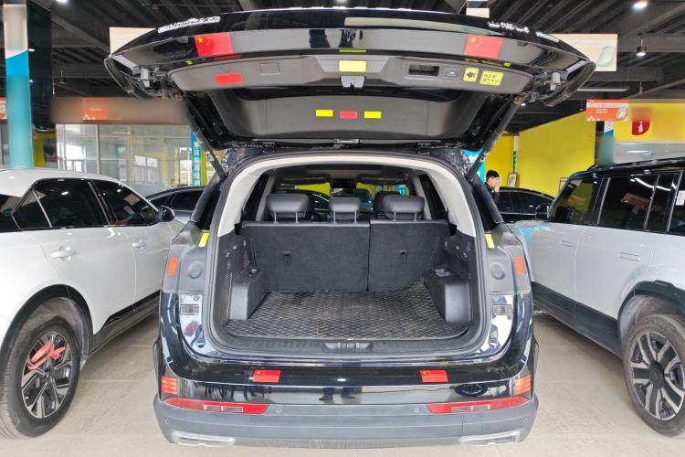 Used JETOUR Shanhai L9 2024 1.5TD 2DHT Pro 5-Seater Trunk