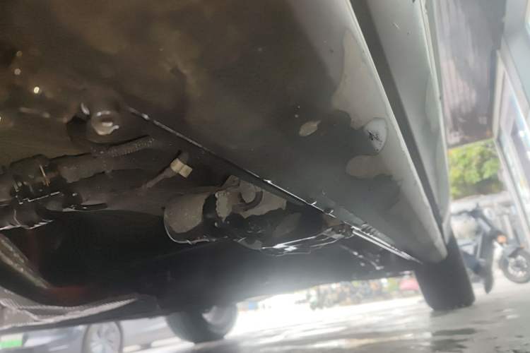 Used JETOUR Shanhai L9 2024 1.5TD 2DHT Pro 7-Seater Chassis Front Left