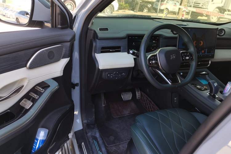 Used JETOUR Shanhai L9 2024 1.5TD 2DHT Pro 7-Seater Driver Seat