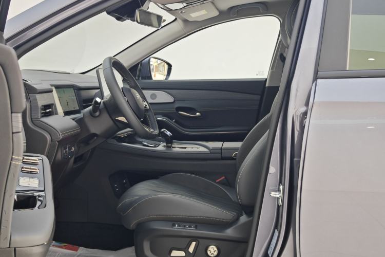 Used JETOUR Shanhai L9 2024 1.5TD 2DHT Max 5-Seater Interior 13