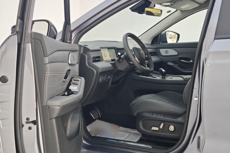 Used JETOUR Shanhai L9 2024 1.5TD 2DHT Max 5-Seater Interior 14