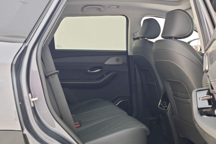 Used JETOUR Shanhai L9 2024 1.5TD 2DHT Max 5-Seater Interior 5
