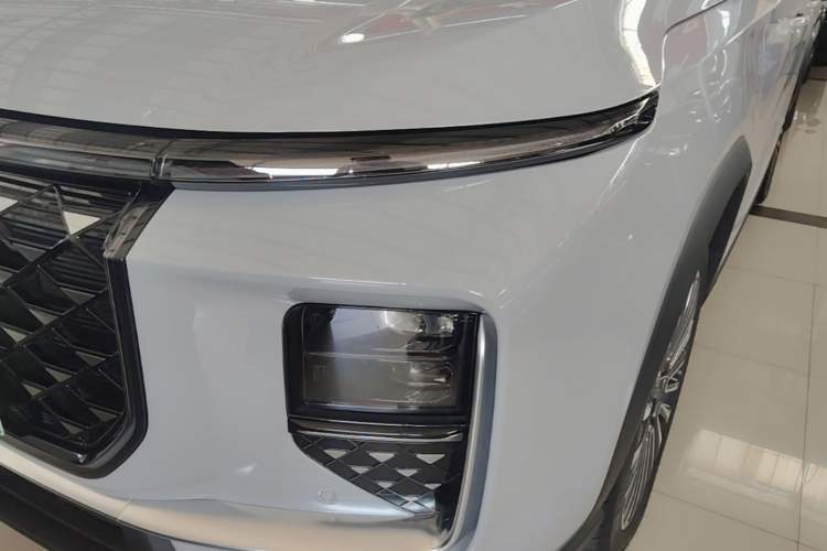 Used JETOUR Shanhai L9 2024 1.5TD 2DHT Pro 5-Seater Left Front Headlight