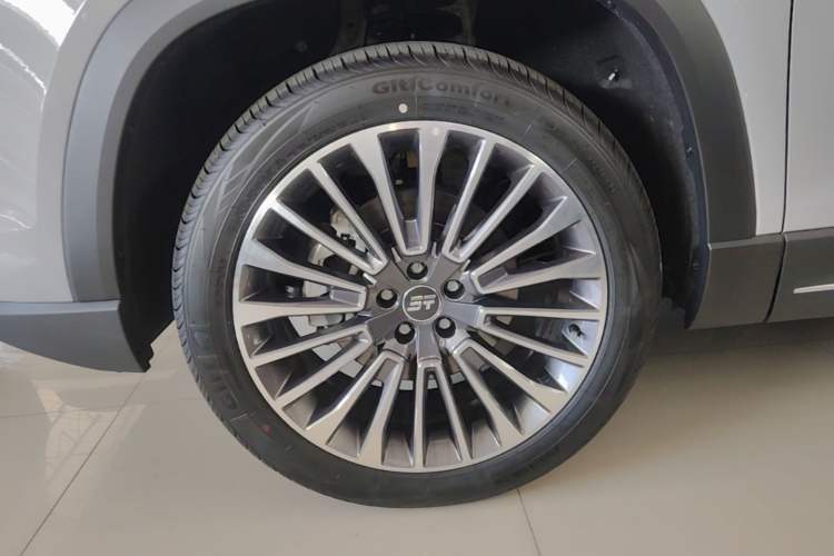Used JETOUR Shanhai L9 2024 1.5TD 2DHT Pro 5-Seater Left Front Wheel Hub