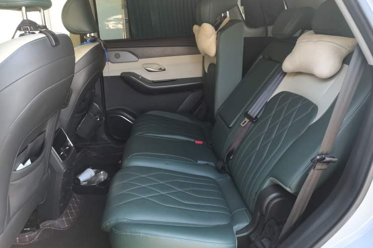 Used JETOUR Shanhai L9 2024 1.5TD 2DHT Pro 7-Seater Left Rear Seat
