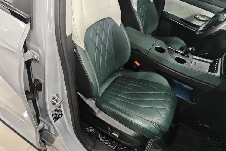 Used JETOUR Shanhai L9 2024 1.5TD 2DHT Pro 7-Seater Right Front Seat