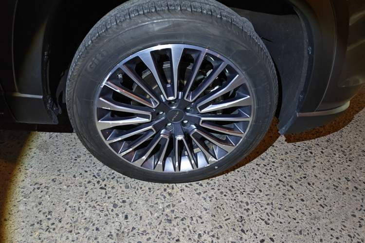 Used JETOUR Shanhai L9 2024 1.5TD 2DHT Max 5-Seater Right Front Wheel Hub