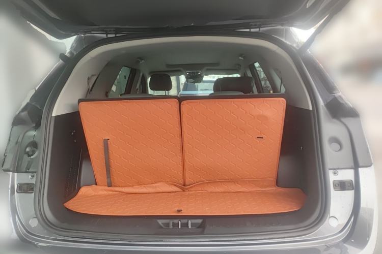 Used JETOUR Shanhai L9 2024 1.5TD 2DHT Pro 7-Seater Trunk