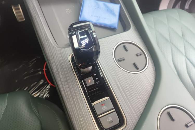 Used JETOUR Shanhai L9 2024 1.5TD 2DHT Pro 7-Seater Vehicle Key