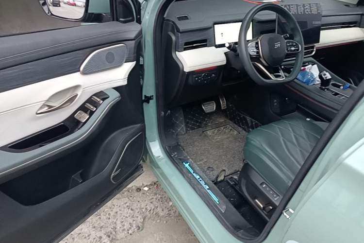 Used JETOUR Shanhai L9 2024 1.5TD 2DHT Max 7-Seater Driver Seat