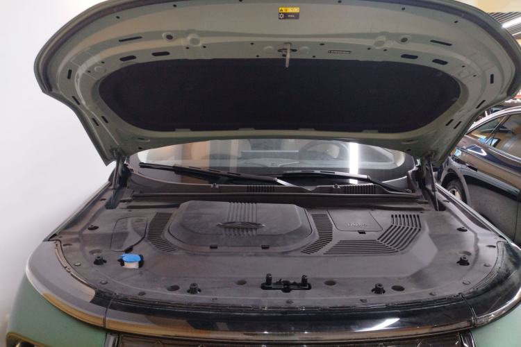 Used JETOUR Shanhai L9 2024 1.5TD 2DHT Pro 7-Seater Engine Bay