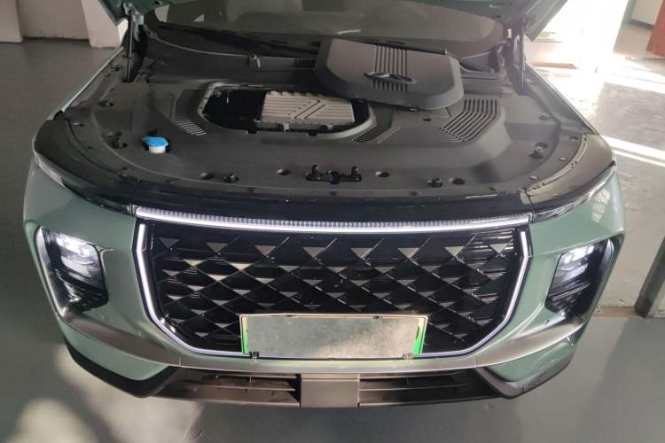 Used JETOUR Shanhai L9 2024 1.5TD 2DHT Max 7-Seater Engine Bay