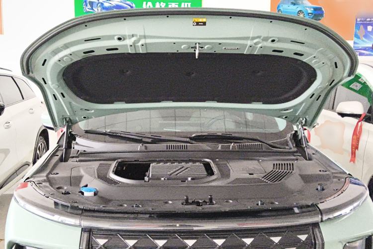 Used JETOUR Shanhai L9 2024 1.5TD 2DHT Max 7-Seater Engine Bay
