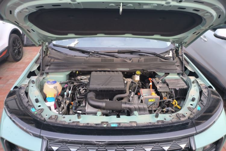 Used JETOUR Shanhai L9 2024 1.5TD 2DHT Max 7-Seater Engine Bay