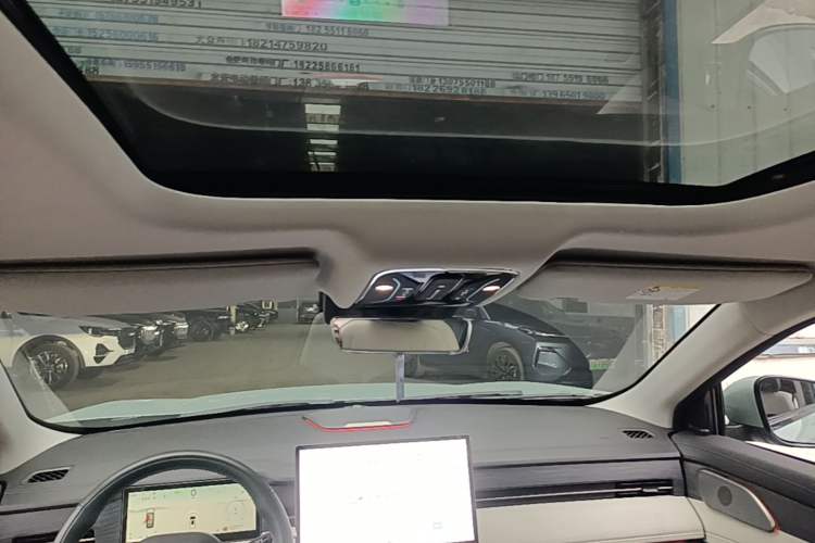 Used JETOUR Shanhai L9 2024 1.5TD 2DHT Max 7-Seater Headliner