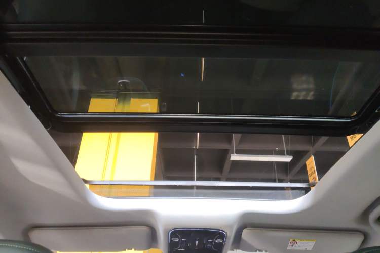 Used JETOUR Shanhai L9 2024 1.5TD 2DHT Max 7-Seater Headliner