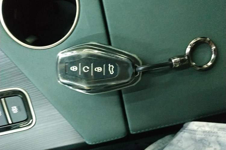Used JETOUR Shanhai L9 2024 1.5TD 2DHT Max 7-Seater Interior 1