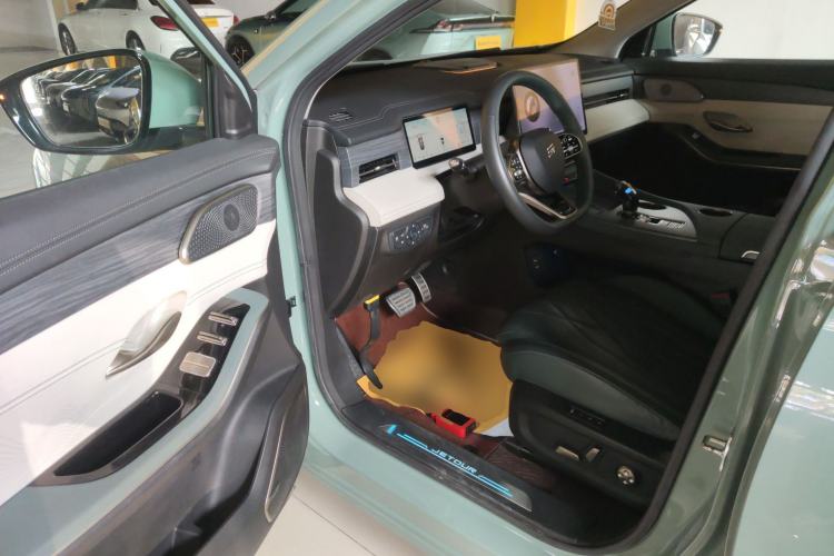Used JETOUR Shanhai L9 2024 1.5TD 2DHT Max 7-Seater Interior 3