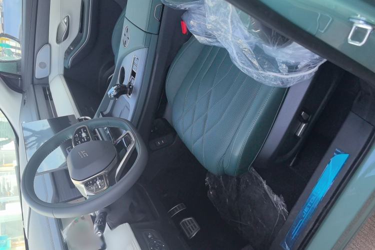 Used JETOUR Shanhai L9 2024 1.5TD 2DHT Pro 7-Seater Left Front Seat