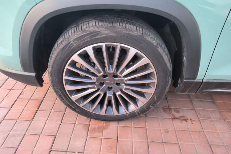 Used JETOUR Shanhai L9 2024 1.5TD 2DHT Max 7-Seater Left Front Wheel Hub