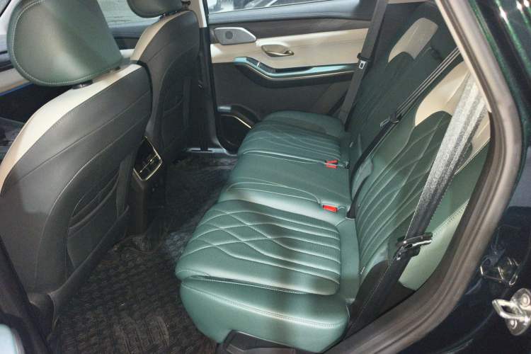 Used JETOUR Shanhai L9 2024 1.5TD 2DHT Pro 5-Seater Left Rear Seat