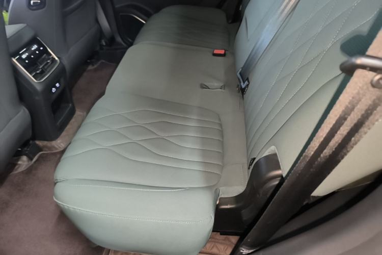 Used JETOUR Shanhai L9 2024 1.5TD 2DHT Max 5-Seater Left Rear Seat