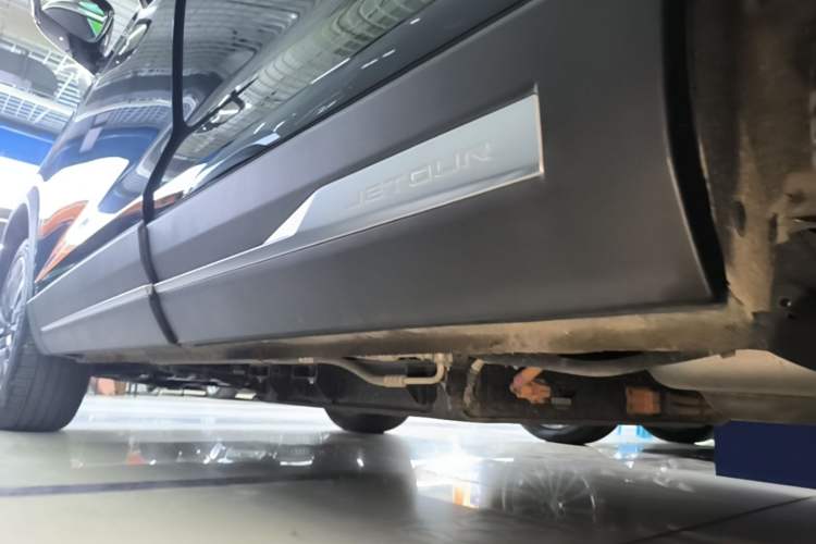 Used JETOUR Shanhai L9 2024 1.5TD 2DHT Max 5-Seater Left Side Sill