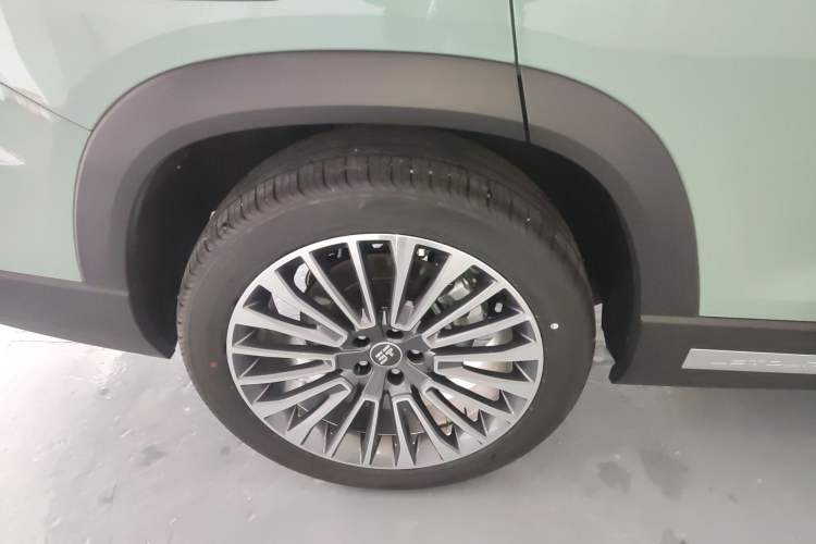 Used JETOUR Shanhai L9 2024 1.5TD 2DHT Max 7-Seater Right Rear Wheel Hub