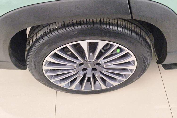 Used JETOUR Shanhai L9 2024 1.5TD 2DHT Max 7-Seater Right Rear Wheel Hub