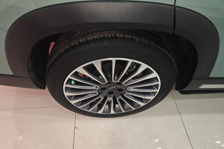 Used JETOUR Shanhai L9 2024 1.5TD 2DHT Max 7-Seater Right Rear Wheel Hub