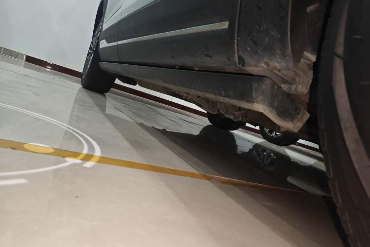 Used JETOUR Shanhai L9 2024 1.5TD 2DHT Max 7-Seater Right Side Sill